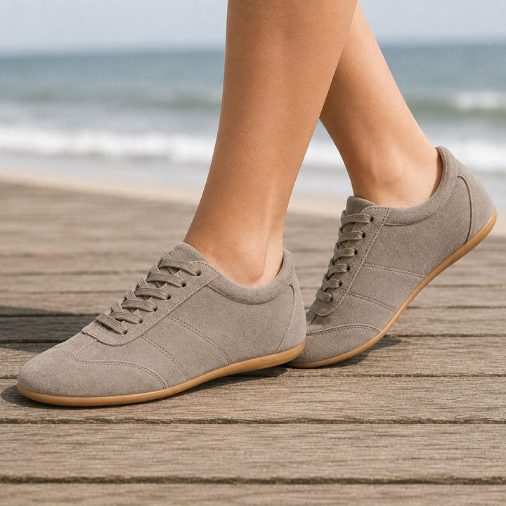 Women's Bordoni Suede Sneakers in Beige | Invictora.com