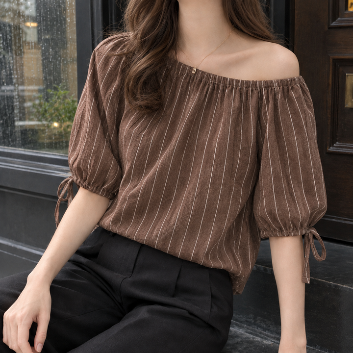 Women's Katherine Gathered Neck Top in White | Invictora.com