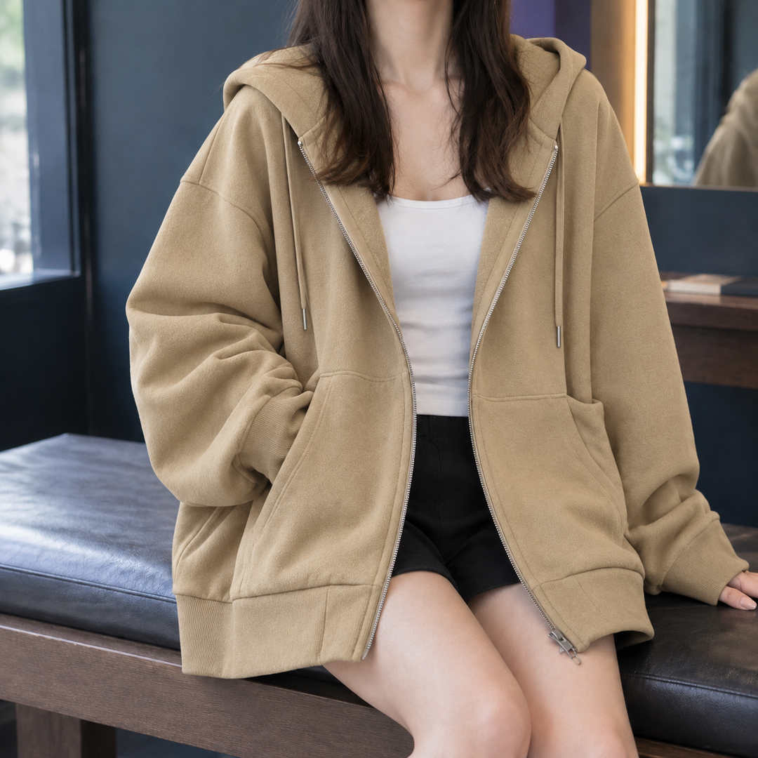 Women's Aimee-Marie Oversized Hoodie in Black | Invictora.com