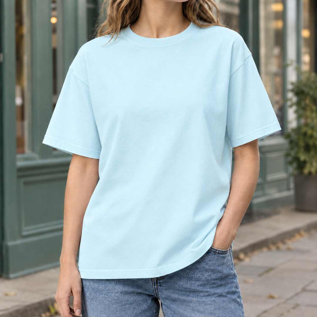 Women's Nadine Relaxed T-Shirt in White | Invictora.com