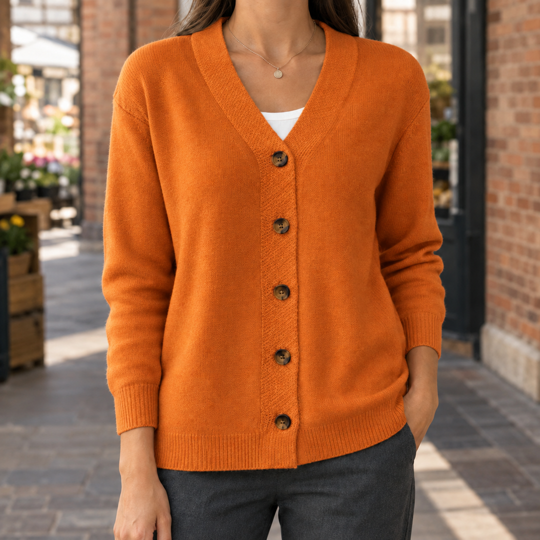 Women's Eva-Jade V-Neck Cardigan in Pink | Invictora.com