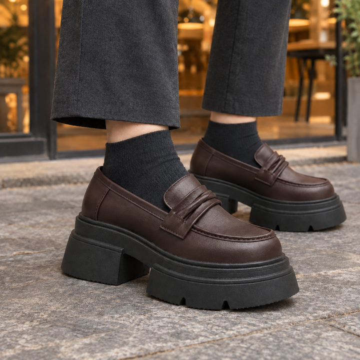 Women's Erbetta Platform Loafers in Black | Invictora.com
