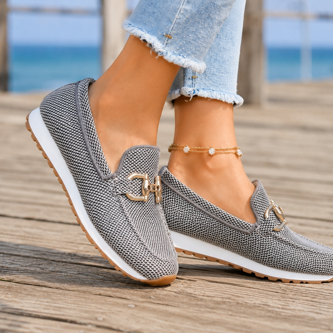 Women's Carbone Orthopedic Sneakers in Beige | Invictora.com
