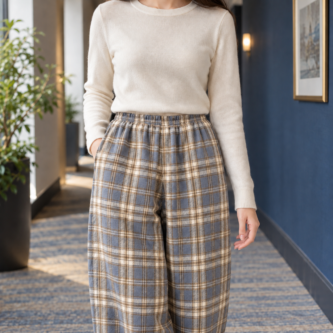 Women's Sylvaine-Jane Straight Leg Pants in Plaid Black | Invictora.com
