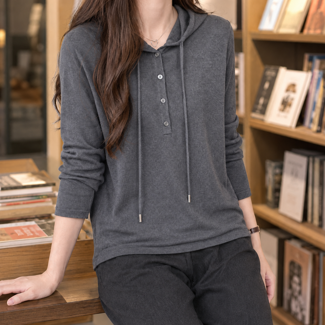 Women's Aiglon Merino Hoodie in Black | Invictora.com