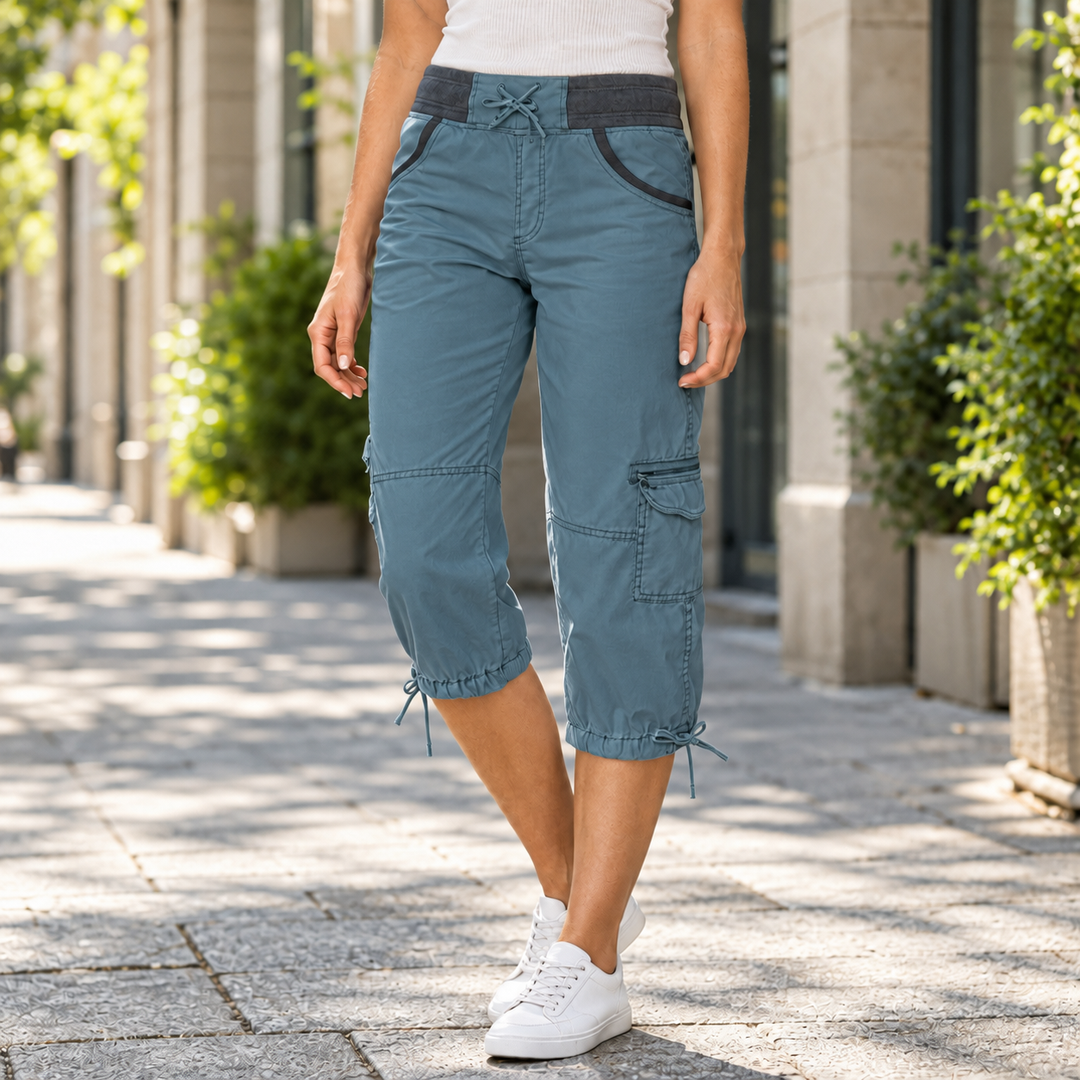 Women's Elise-Skye Cargo Capri Pants in White | Invictora.com