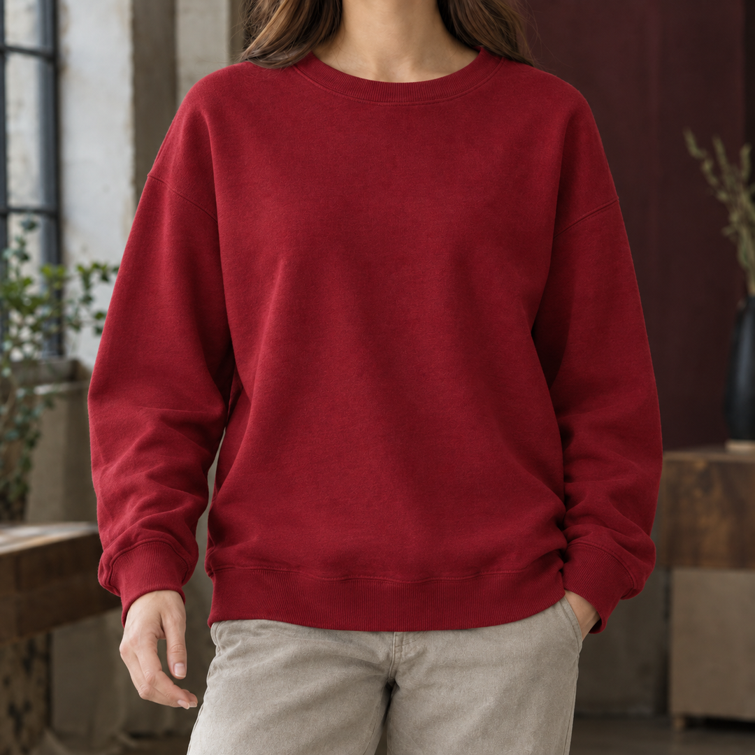 Women's Florence-Kate Relaxed Sweatshirt in White | Invictora.com