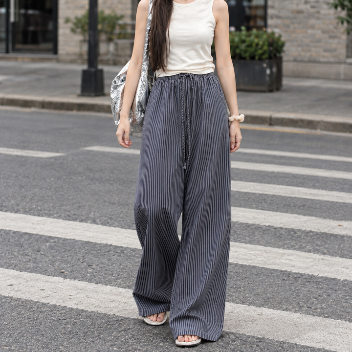 Women's Gabriella-Hope Wide Leg Pants in Pink | Invictora.com