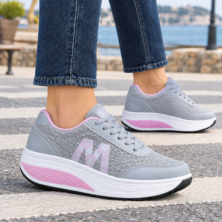 Women's Basile Orthopedic Sneakers in Black | Invictora.com