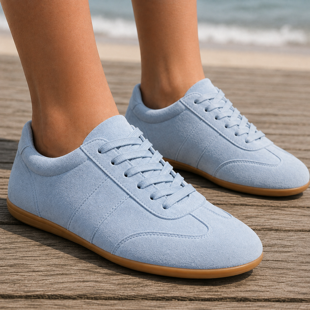 Women's Bordoni Suede Sneakers in Beige | Invictora.com