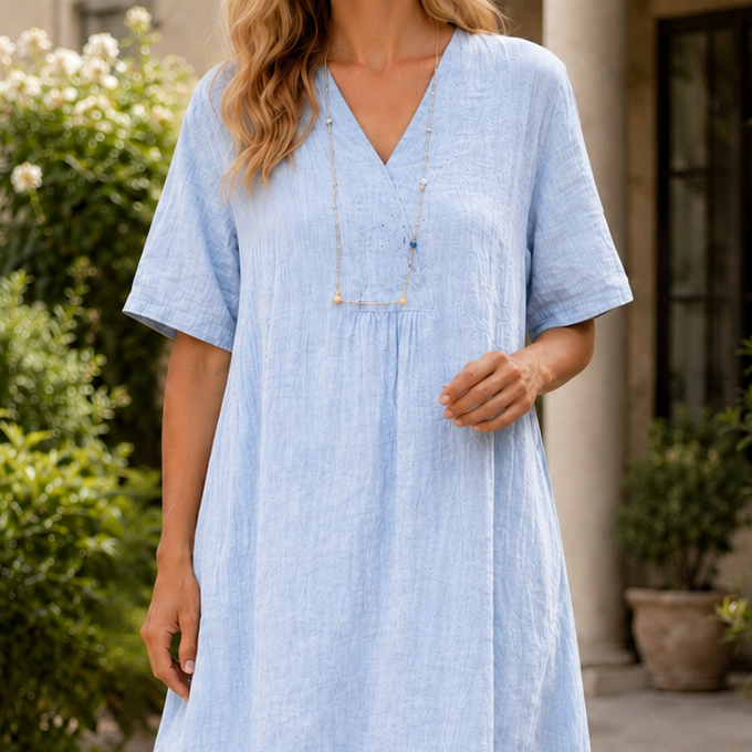 Women's Anouk-Kate Crinkle Midi Dress in Green | Invictora.com