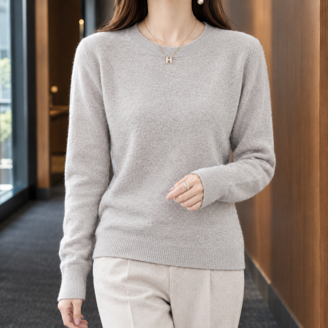 Women's Astrid-Faye Wool Sweater in Black | Invictora.com