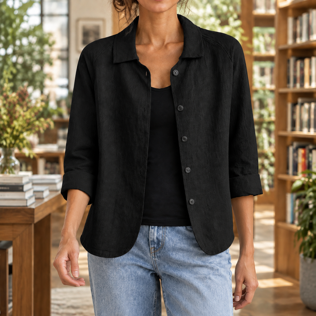 Women's Mabel-Jade Relaxed Blazer in Red | Invictora.com