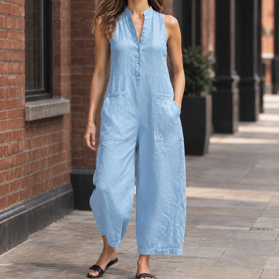 Women's Melisande Barrel Leg Jumpsuit in Black | Invictora.com