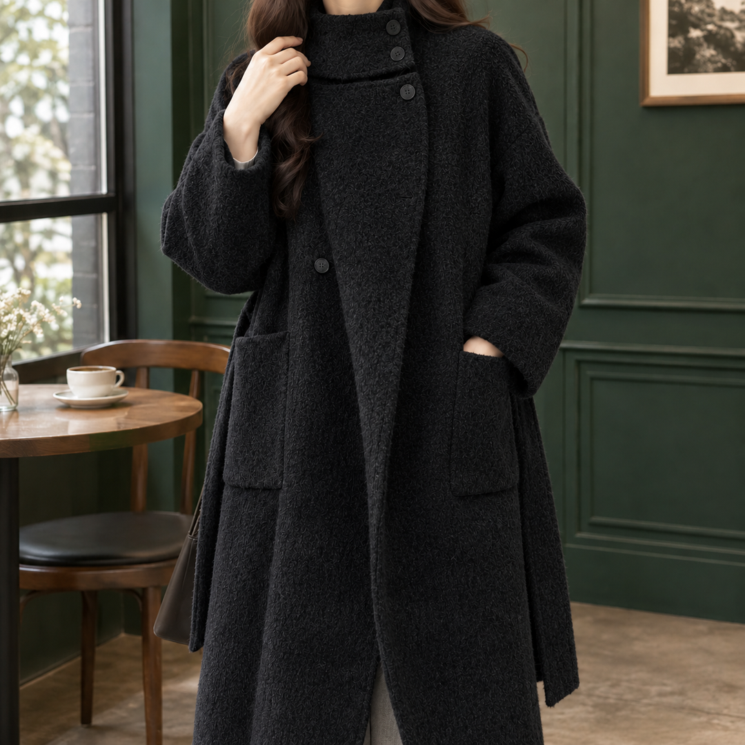 Women's Katrina-Pearl Cashmere Coat in Purple | Invictora.com