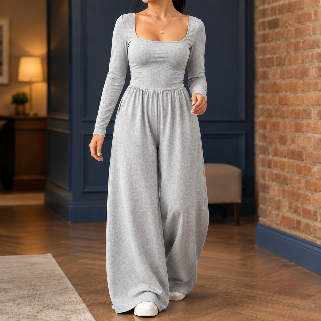 Women's Sylvaine-Claire Wide Leg Jumpsuit in Black | Invictora.com