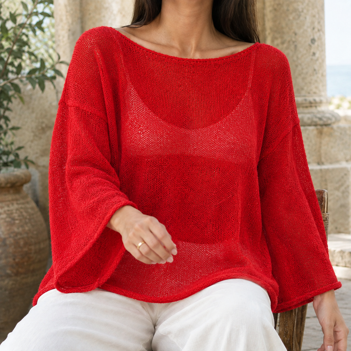 Women's Ilaria-Rae Boat Neck Top in White | Invictora.com