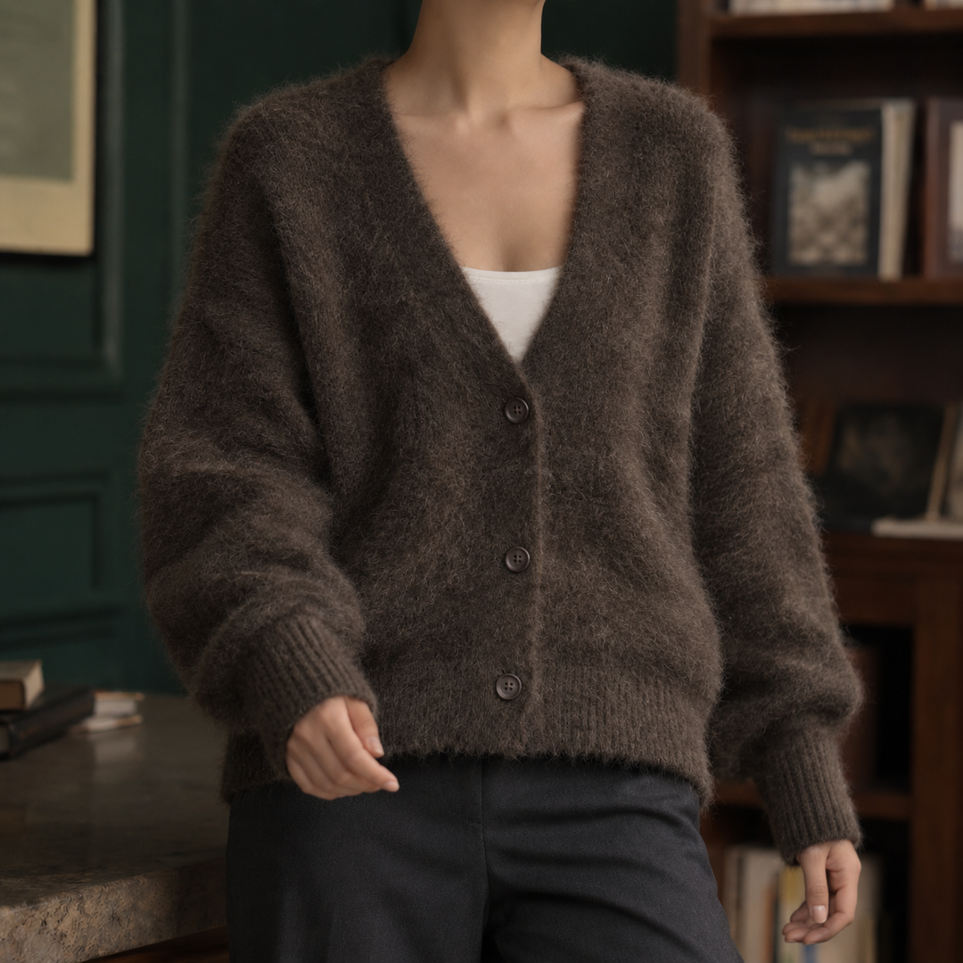 Women's Raven-June Soft Knit Cardigan in Off White | Invictora.com