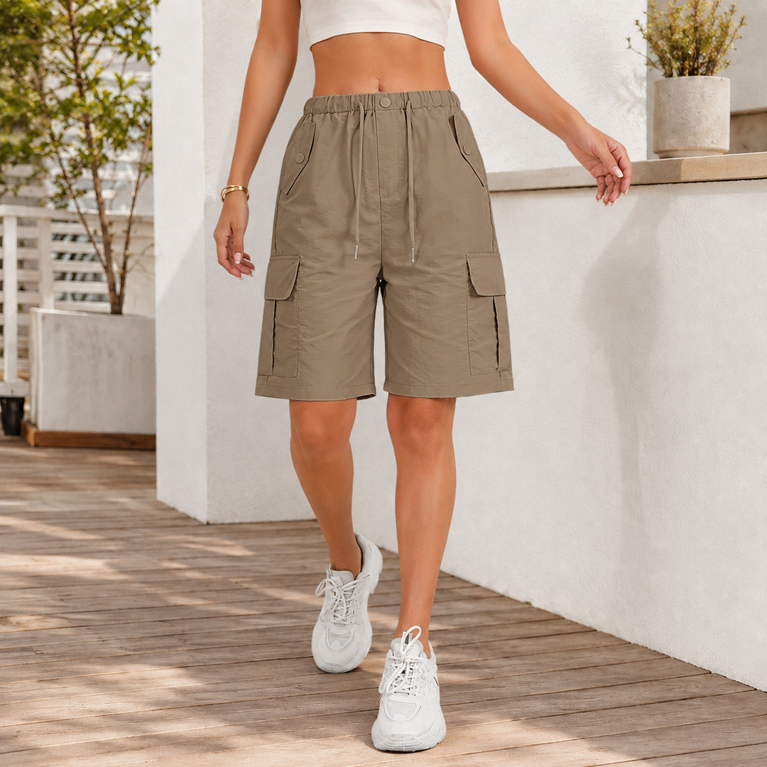 Women's Vivienne Relaxed Cargo Shorts | Invictora.com