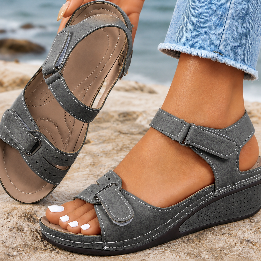 Women's Ambrosini Orthopedic Sandals in Khaki | Invictora.com