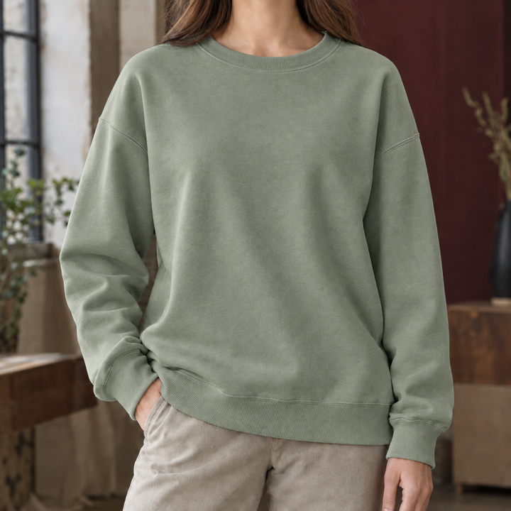 Women's Florence-Kate Relaxed Sweatshirt | Invictora.com