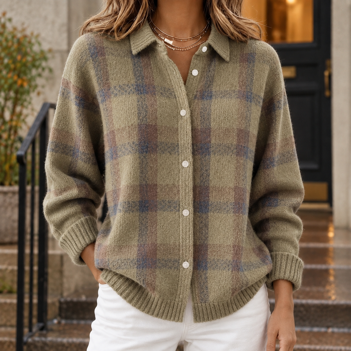 Women's Angelique-Claire Plaid Overshirt | Invictora.com