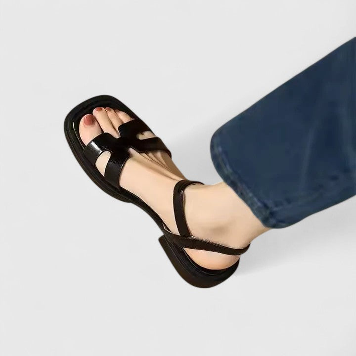 Women's Barolo Leather Sandals in White | Invictora.com