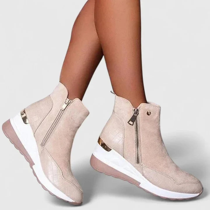 Women's Comfort Boots