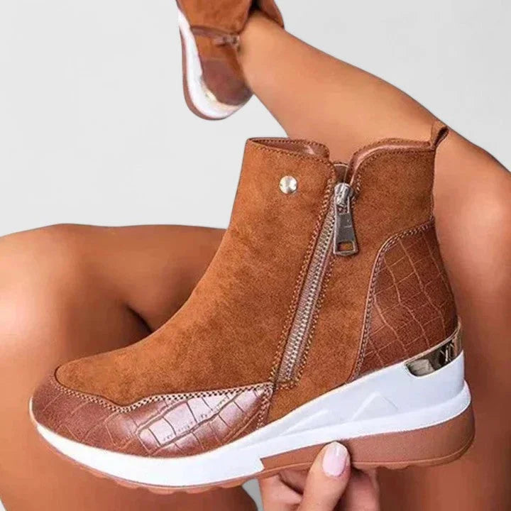 Women's Comfort Boots