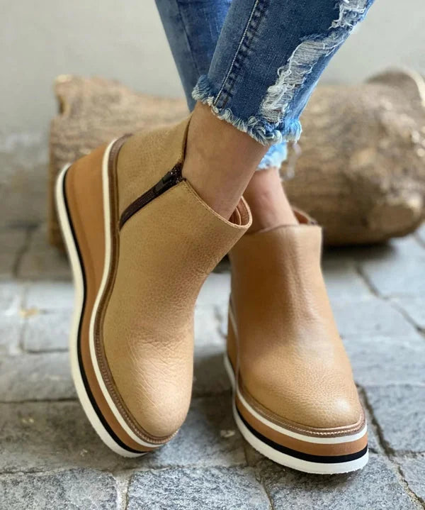 Women's Platform Chelsea Boots – Slip-On