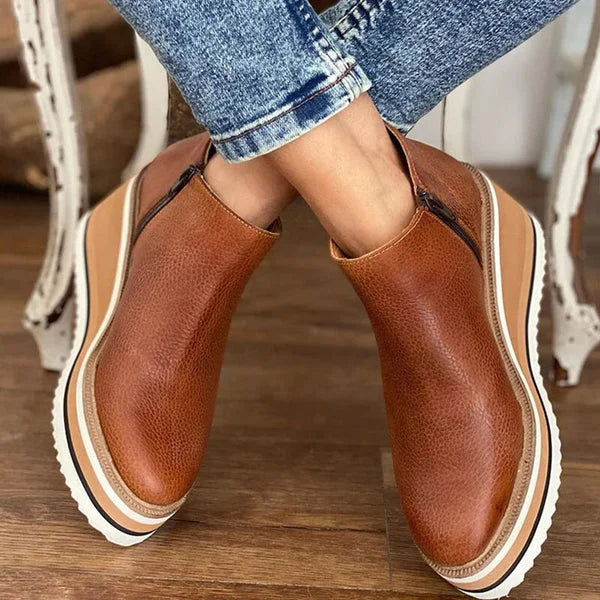 Women's Platform Chelsea Boots – Slip-On