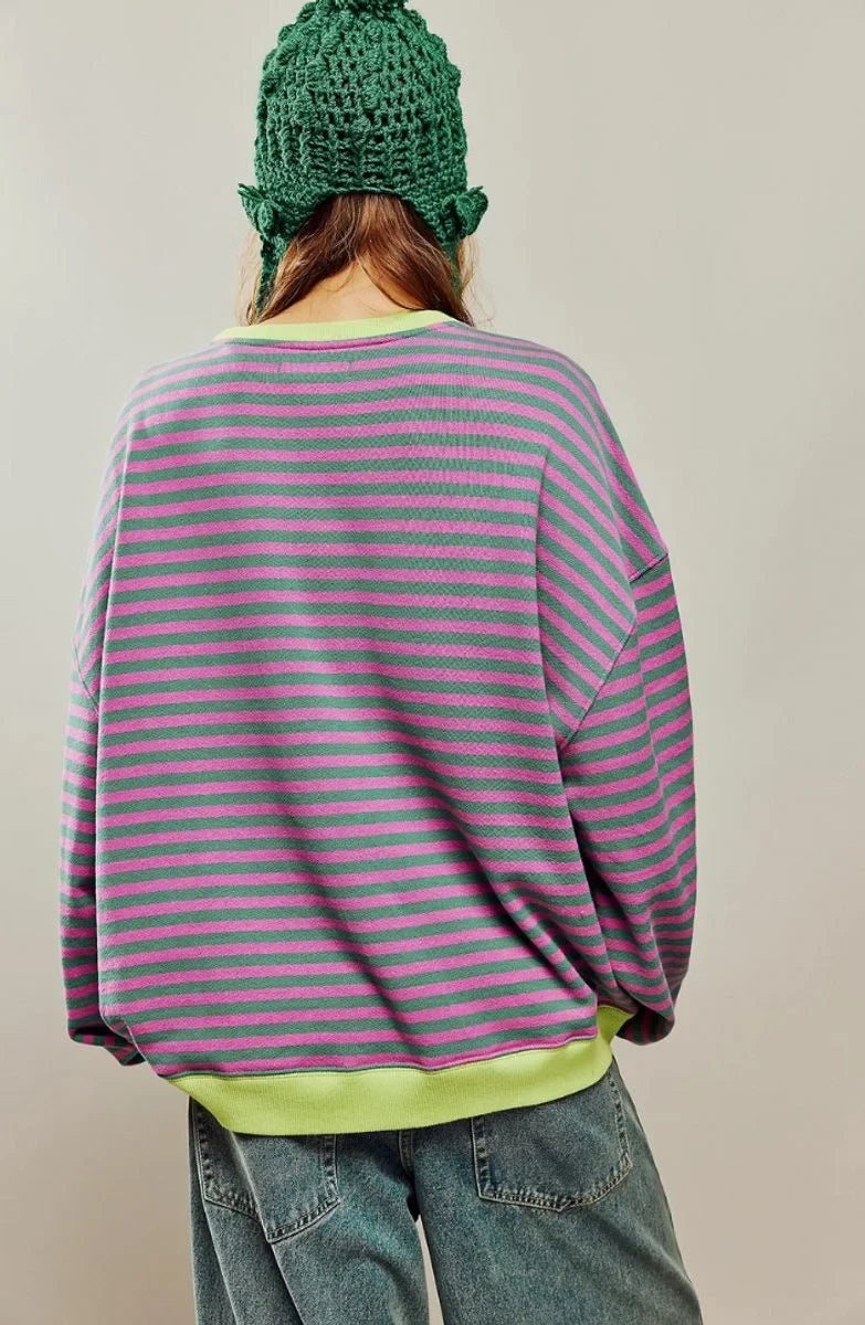 Women's Striped Oversized Pullover Sweater – Long Sleeves