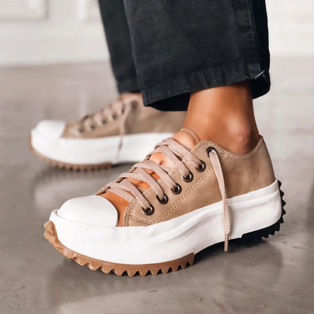 Women's Comfort Platform Sneakers in Black | Invictora.com