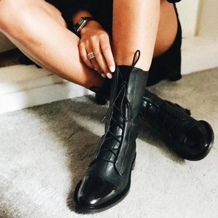 Women's Black Leather Heeled Pointed-Toe Boots – Lace-Up Cap-Toe Design