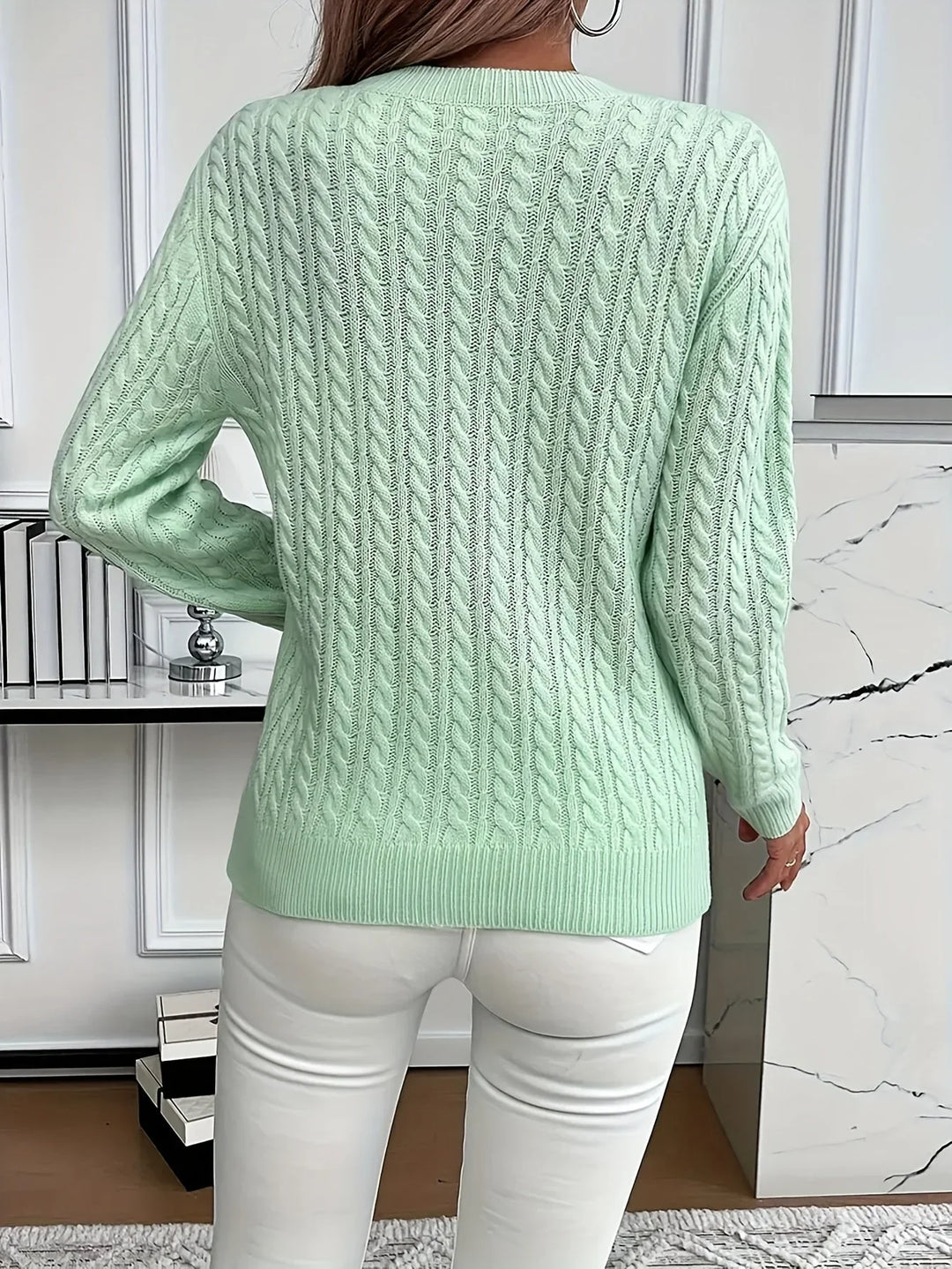 Women's Cable-Knit Round Neck Relaxed Fit Jumper