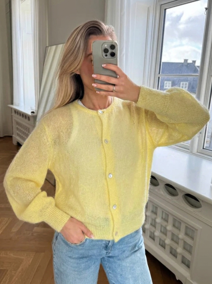Women's Cardigan – Oversized Open-Knit