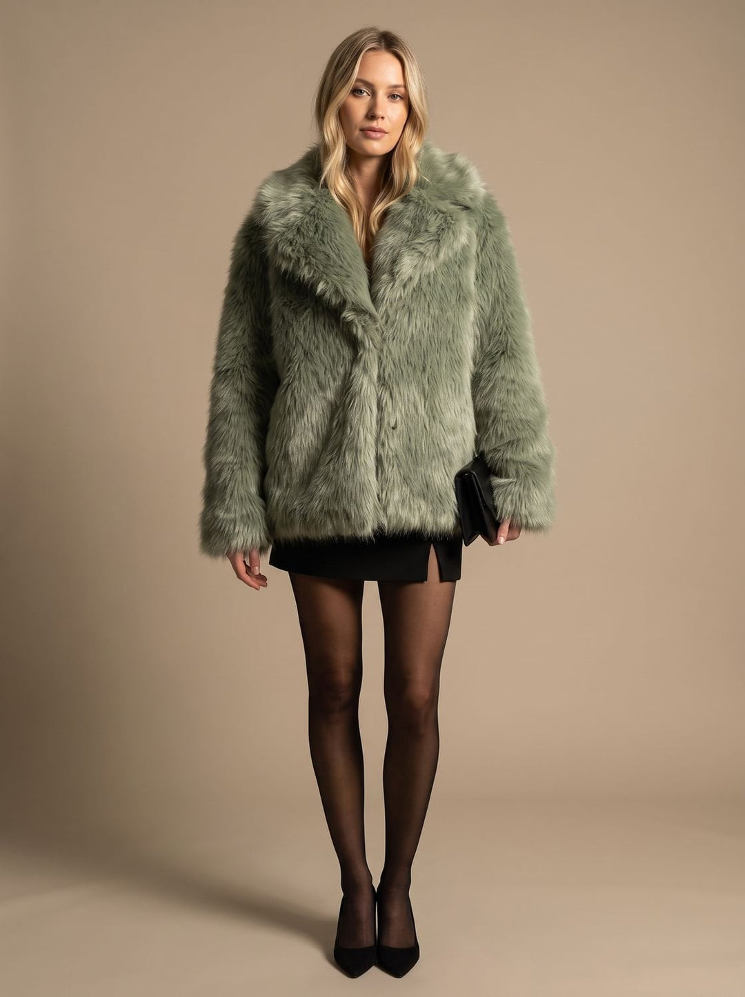 Women's Coat – Shaggy Oversized Faux Fur Winter
