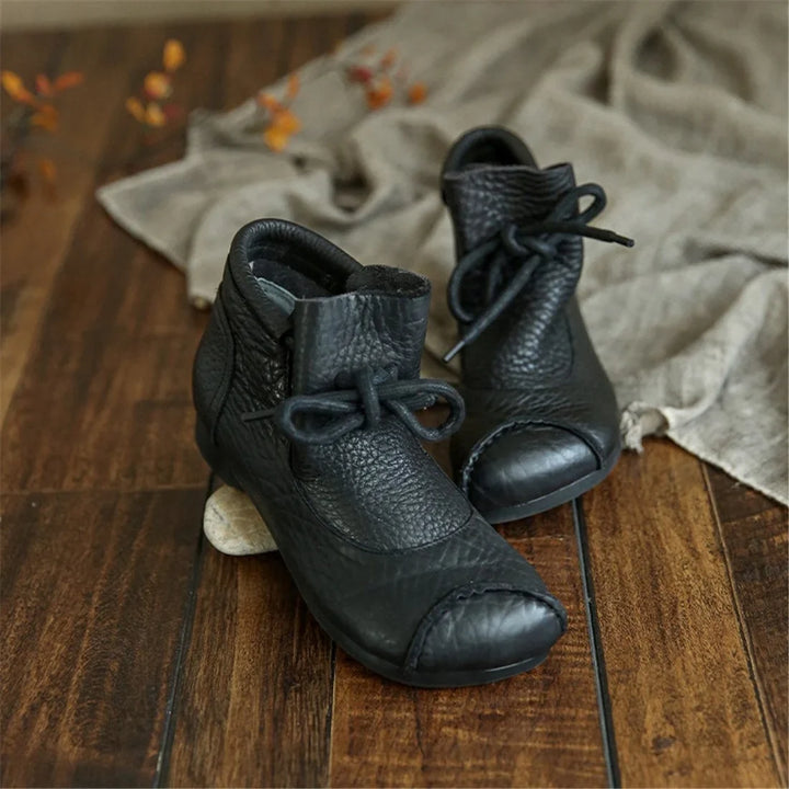 Women's Comfort Leather Ankle Boots – Fuzzy Lining And Lace-Up Closure