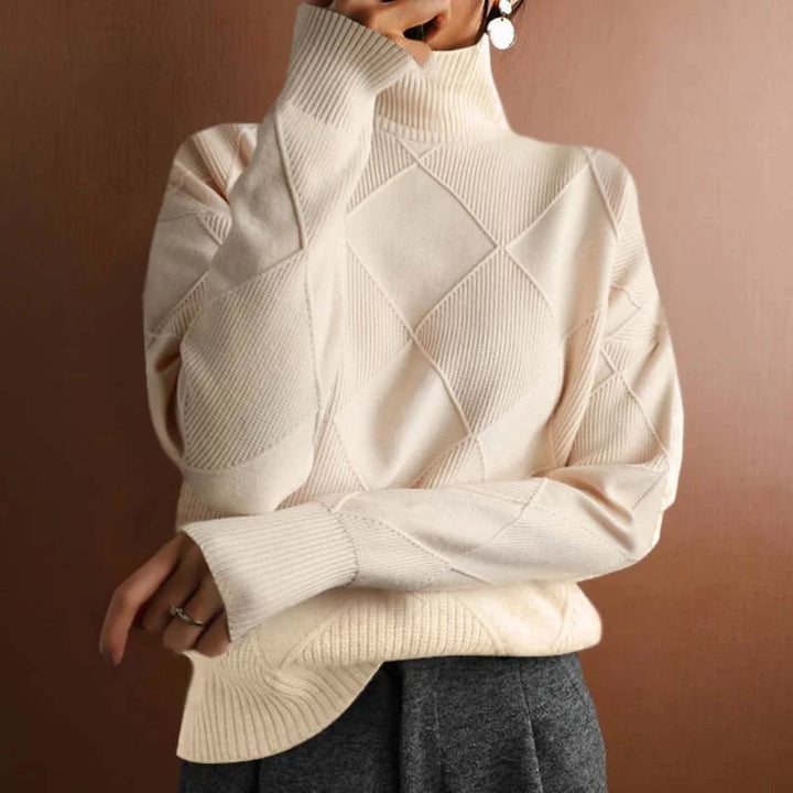 Women's Diamond-Pattern Knit Sweater – Turtleneck And Ribbed Cuffs