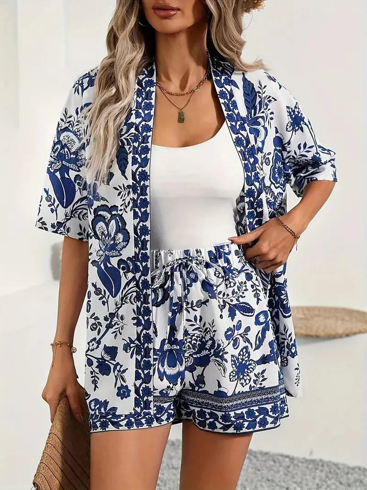 Women's Floral Kimono Cardigan Sweater – 3/4 Sleeve And Shorts