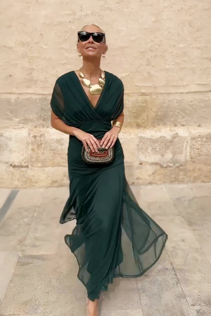 Women's Gradient Pleated Maxi Dress – Elegant Flowing Silhouette in Green | Invictora.com