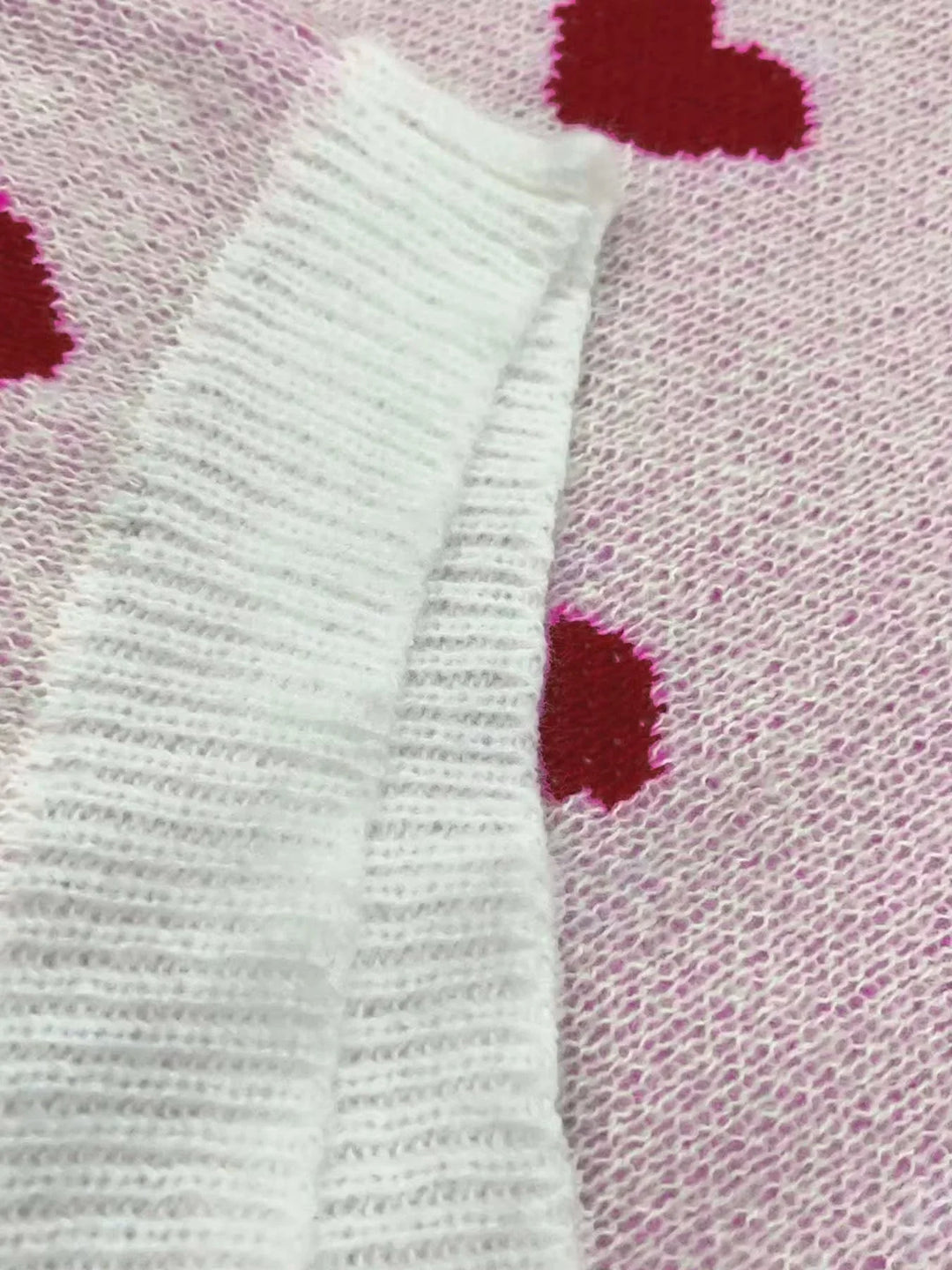 Women's Heart Print Long-Sleeve Knit Sweater – Crew Neck And Ribbed Cuffs