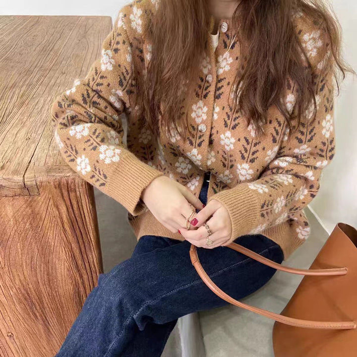 Women's Cardigan – Vintage Floral Knit
