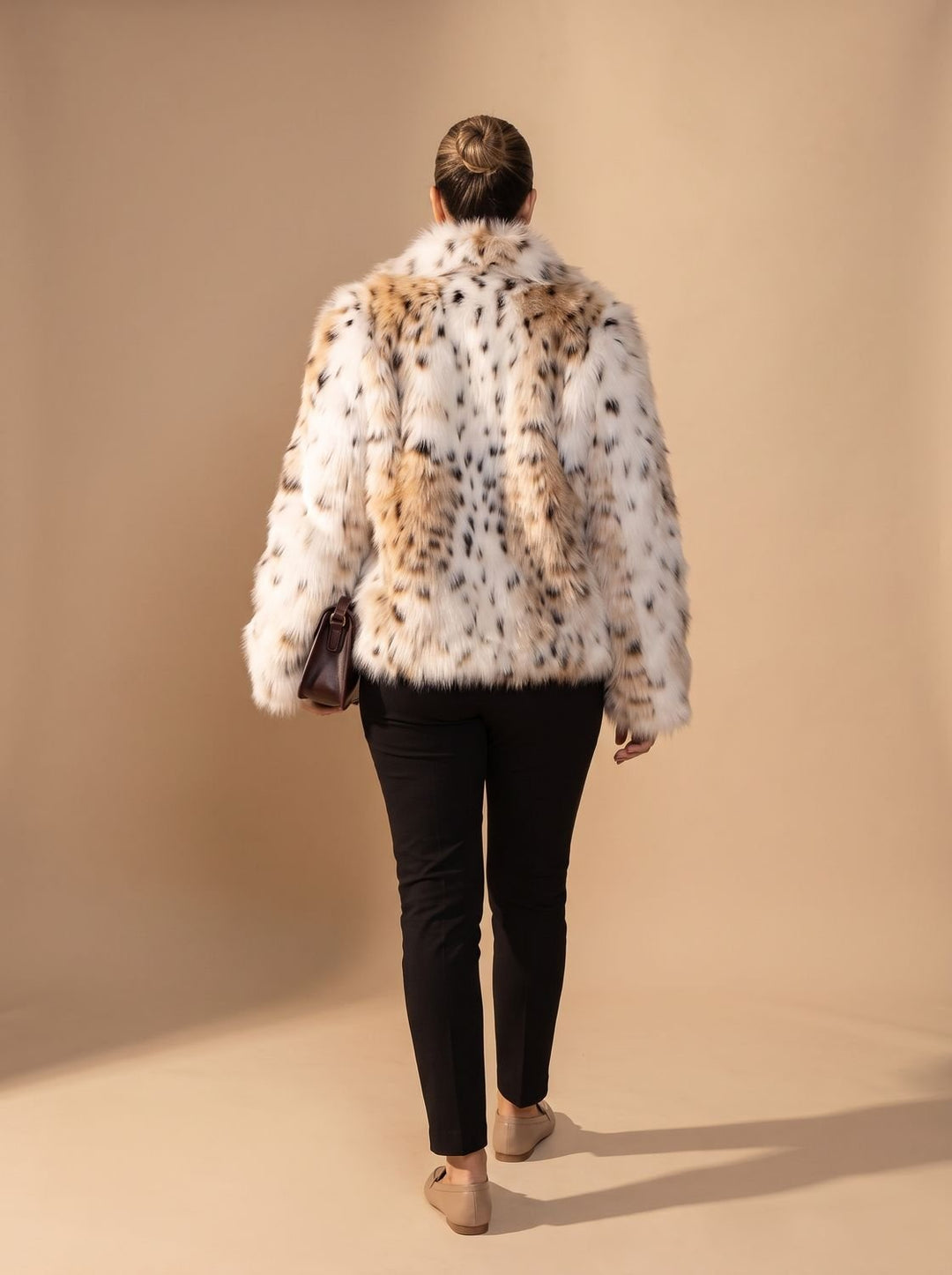 Women's Coat – Leopard Print Cropped Faux Fur