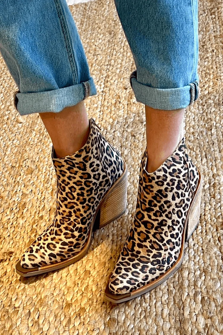 Women's Leopard Print Pointed-Toe Cowboy Ankle Boots – Stacked Heel