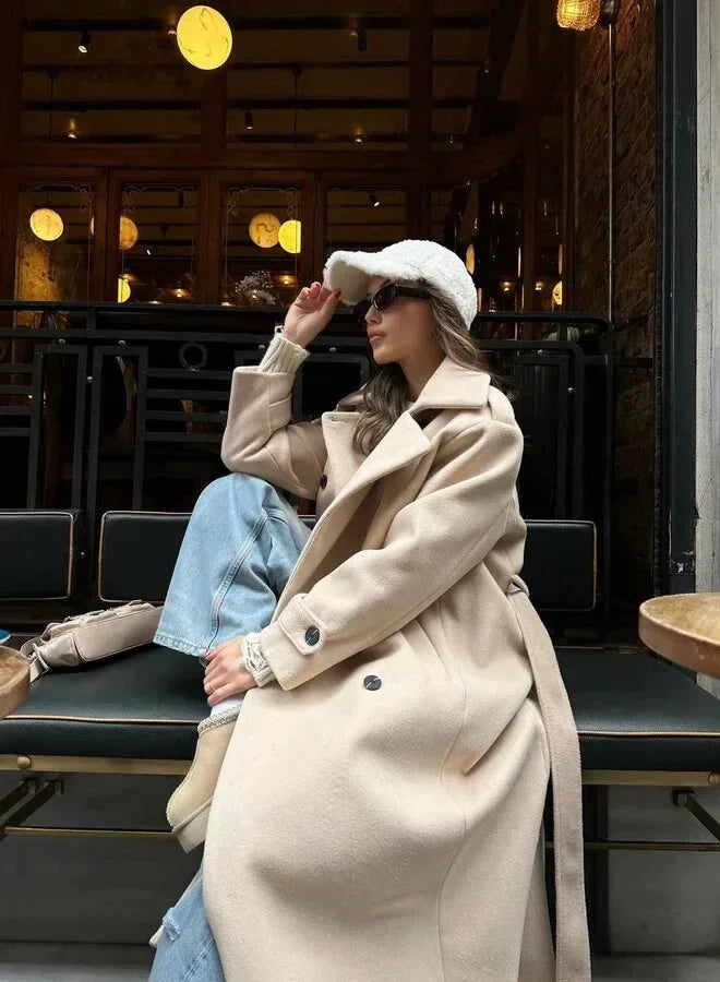 Women's Oversized Double-Breasted Wool Coat – Wide Lapel Design