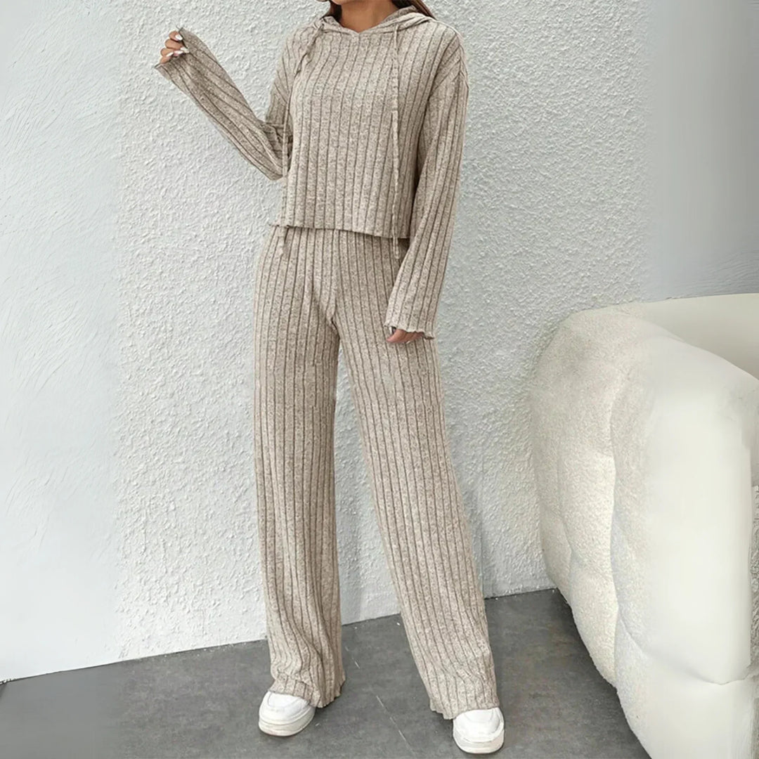 Women's Ribbed Knit Lounge Set – Hooded Cropped Top And Wide-Leg Trousers