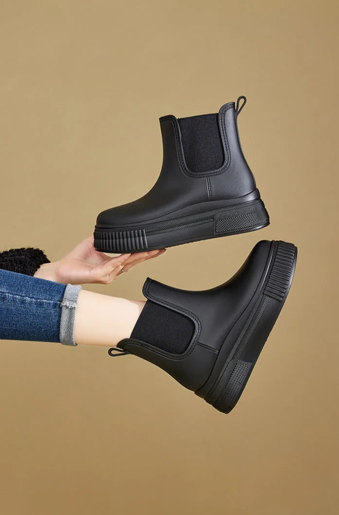 Women's Rubber Chelsea Rain Boots – Chunky Platform Sole
