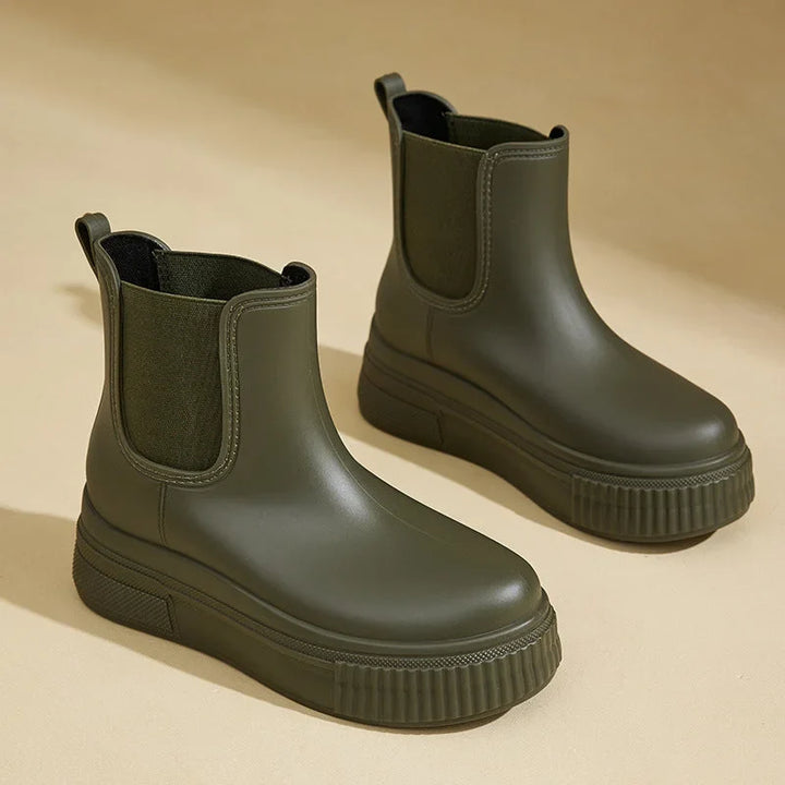 Women's Rubber Chelsea Rain Boots – Chunky Platform Sole