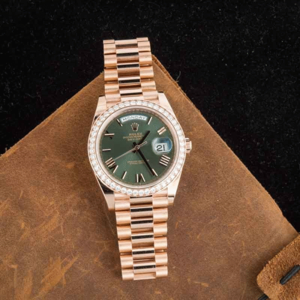 Rolex Day-Date 40 Rose Gold Olive Roman Dial Diamond Bezel 2024 - Image 3
